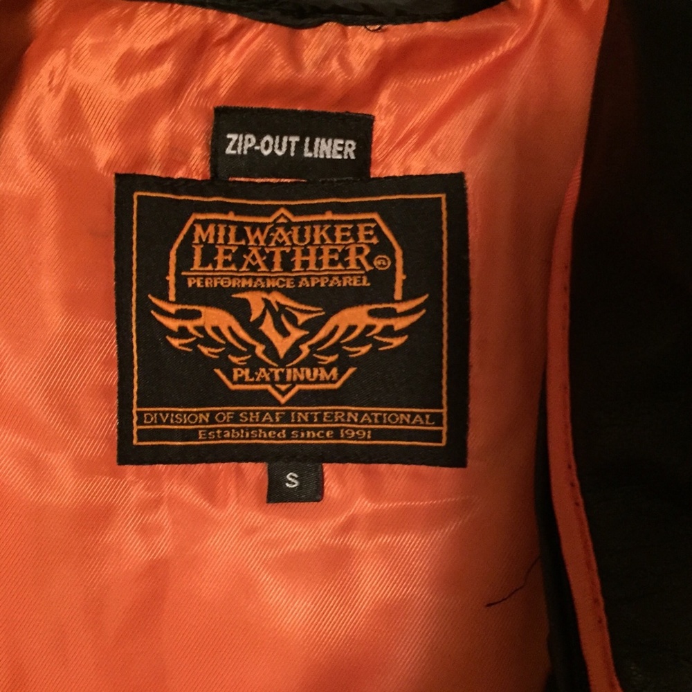 Motorcycle Jacket - Picture 4 of 9